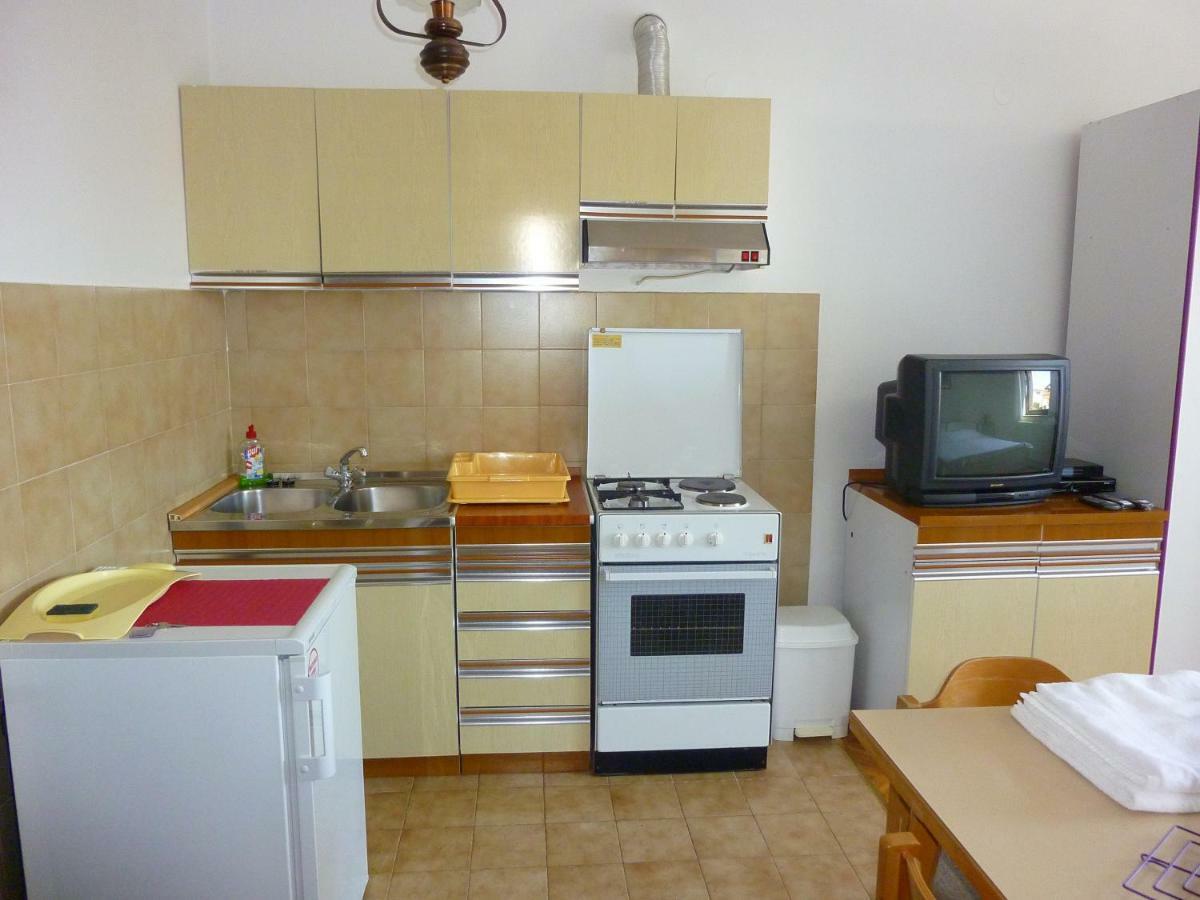 Studio Apartment Ozi Rovinj Luaran gambar
